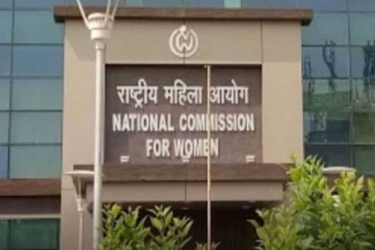 निजी अस्पतालों में एसिड अटैक पीड़ितों का मुफ्त इलाज हो : एनसीडब्ल्यू